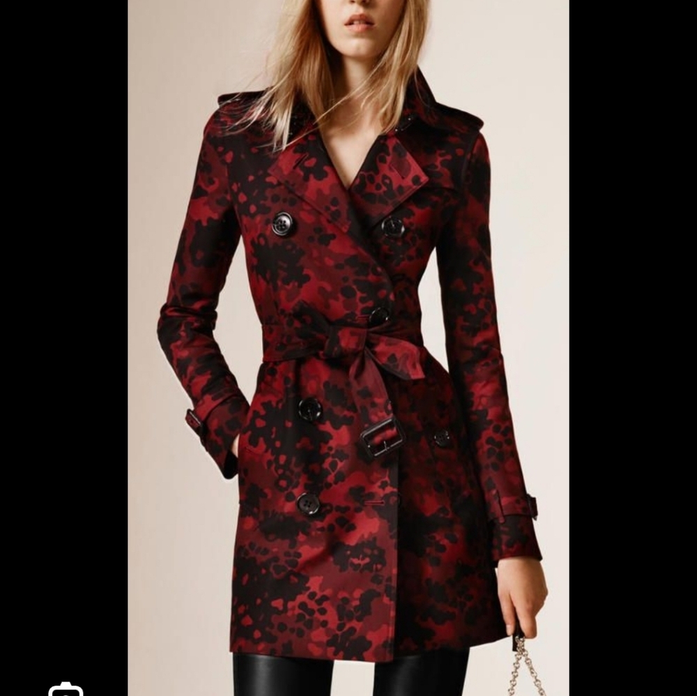 Burberry Red and Black Camo Trench Coat Limited Edition - Picture 1 of 15